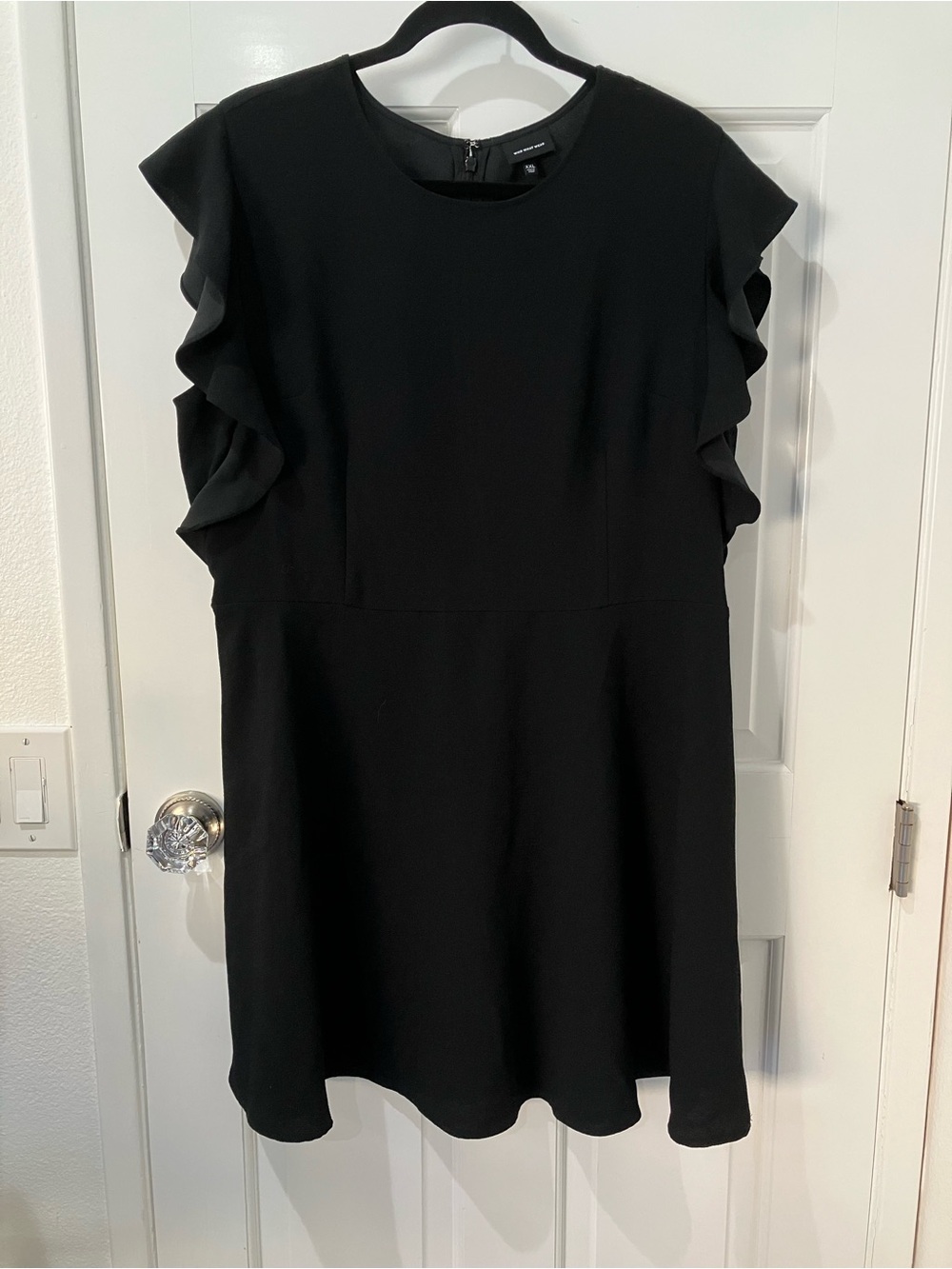Who What Wear Black Ruffle Sleeve Dress